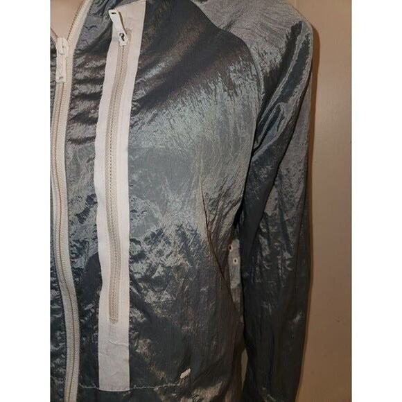 Nike Tech Aeroshield Moto Cape Windbreaker Jacket, Small - Picture 3 of 11